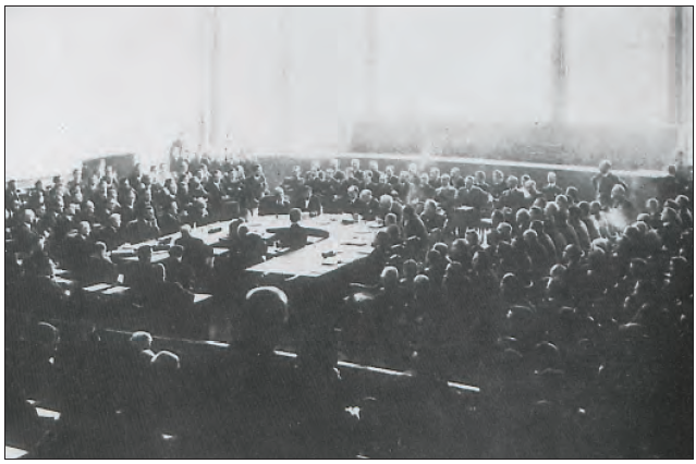Dışişleri Bakanımız Tevfik Rüştü Aras’ın başkanlık ettiği Milletler Cemiyeti yoplantısı (1925)
